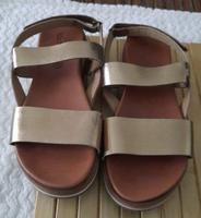 Goldene Sandalen von Kickers | Größe 38 | Top Zustand Koblenz - Goldgrube Vorschau