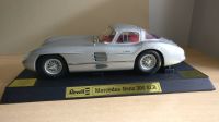 Revell im Maßstab 1:12, Mercedes SLR 300 in der OVP. Berlin - Tempelhof Vorschau