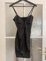 Schwarzes Lederkleid Bayern - Erlangen Vorschau