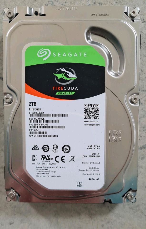 Seagate FireCuda COMPUTE Festplatte 2TB, 3.5 Zoll in Dresden