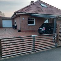 Sehr gepflegter Walmdachbungalow in Zetel zu verkaufen Niedersachsen - Zetel Vorschau