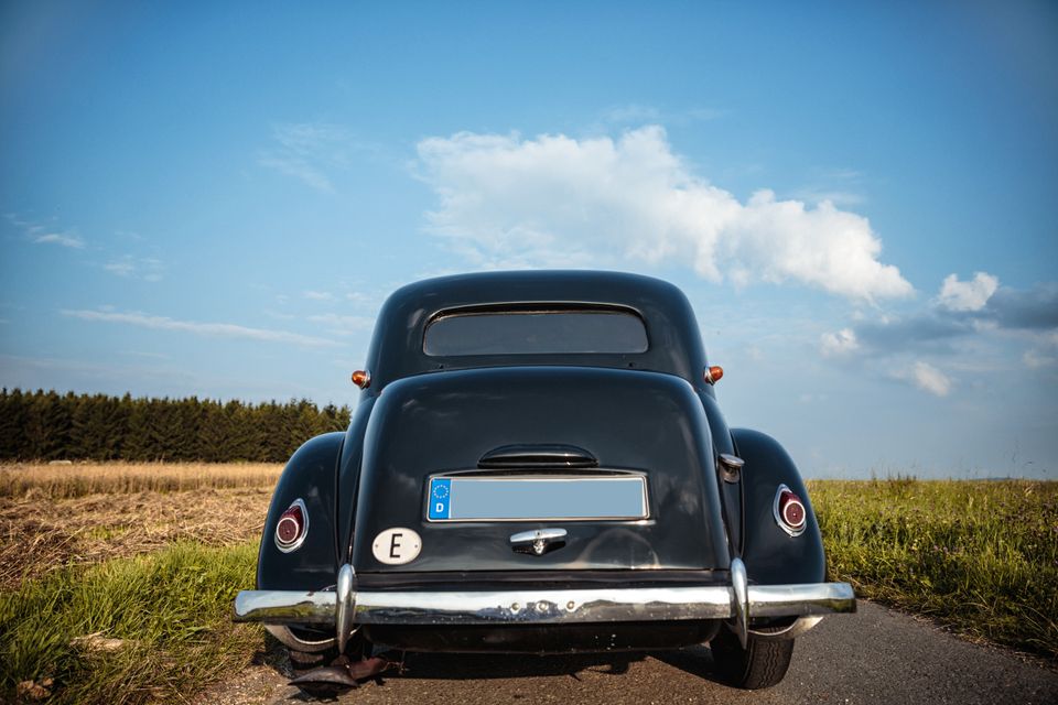 Citroen 11 CV BJ 1953 mit H-Kennzeichen in Freising