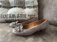 GABOR Pumps / Gr. 5,5 / beige Niedersachsen - Dannenberg (Elbe) Vorschau