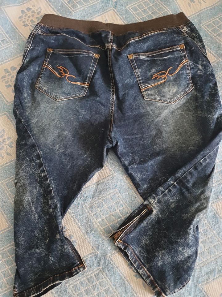 Jeans Bermudas Gr.48 in Berlin