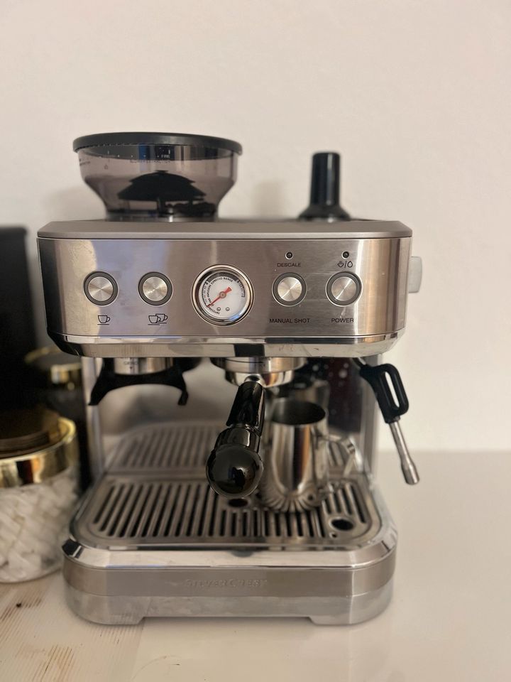 Siebträger Kaffeemaschine Silvercrest Espressomachine in Dortmund