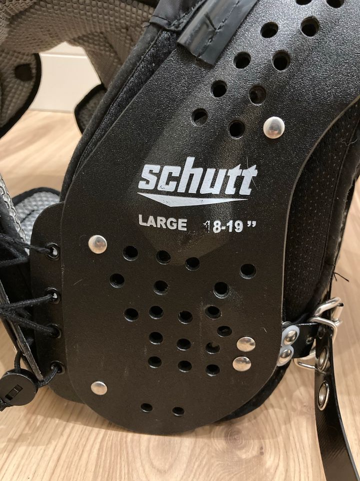 Schutt Varsity Flex 4.0 Skill Position L inkl Backplate in Berlin