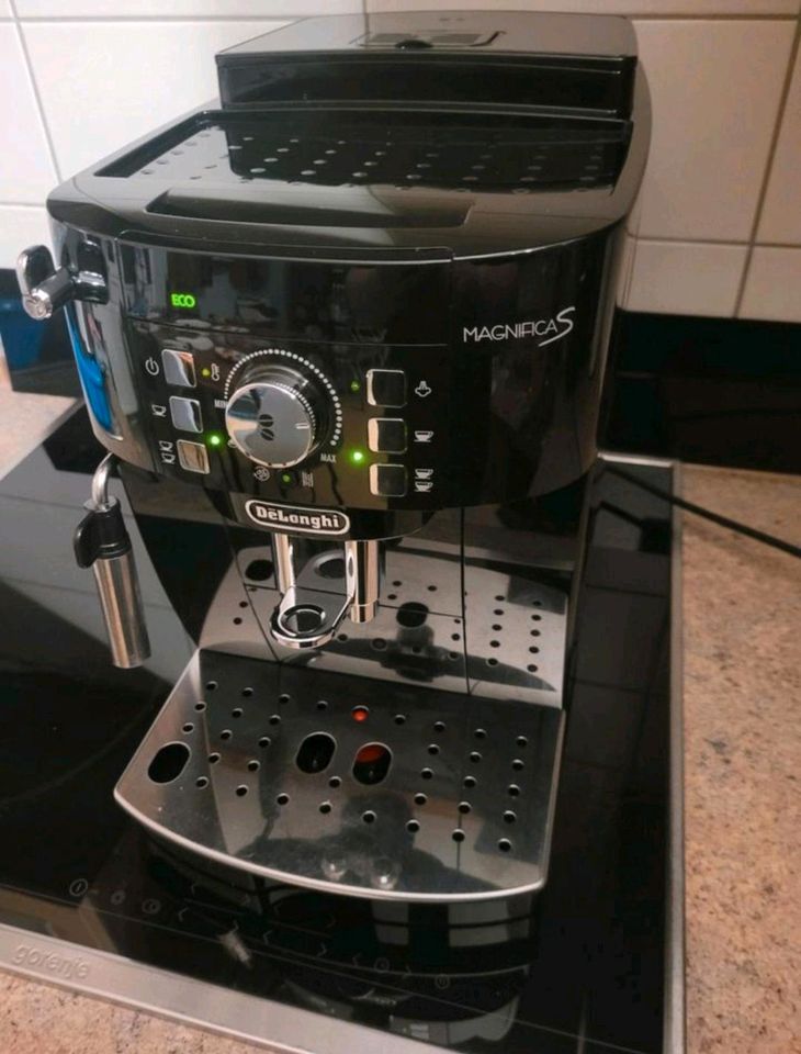 De Longhi Magnefica S Kaffeevollautomat in Bochum