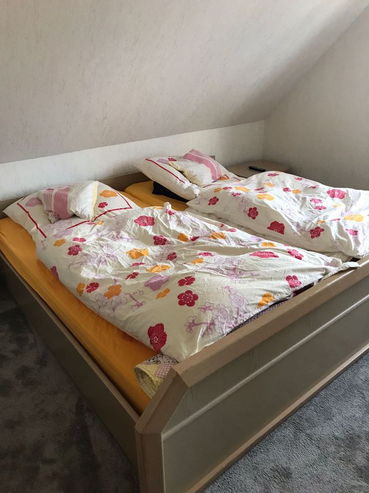 Vintage Doppelbett in Schwanewede