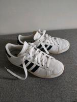 Damen Adidas Sportschuhe weiß blau Gr.  37,5 Brandenburg - Blankenfelde-Mahlow Vorschau