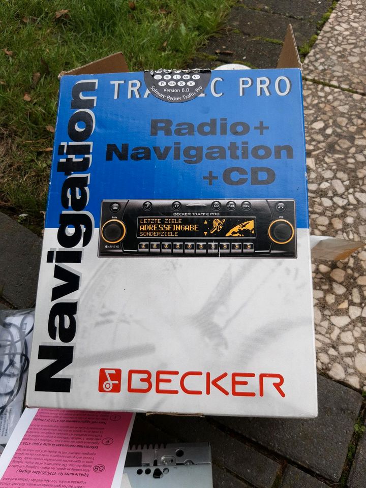 Becker Autoradio mit Navi in Essen