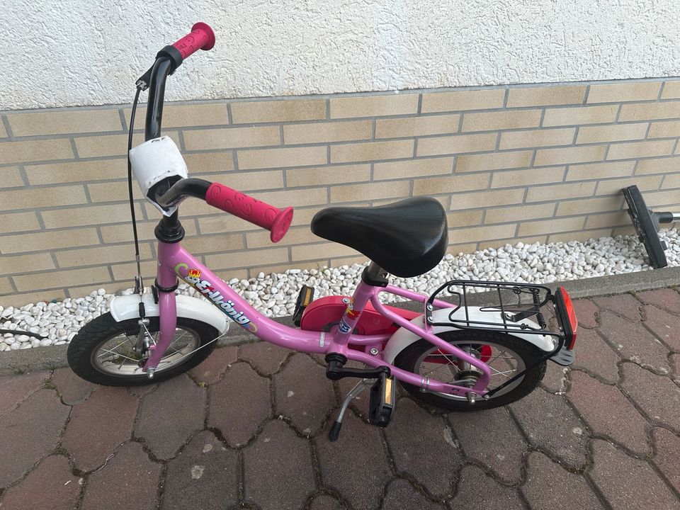 Kinderfahrrad Mädchen in Katzenelnbogen