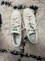 Adidas Damen Sniecker(neuwertig) Nordrhein-Westfalen - Oerlinghausen Vorschau