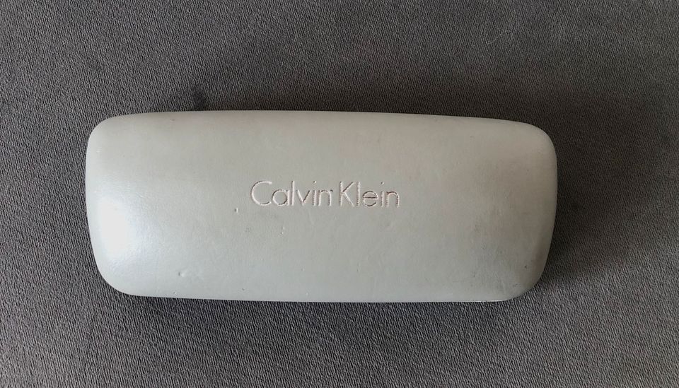 Calvin Klein Brille Braun Holzoptik inkl. Etui in Weissach