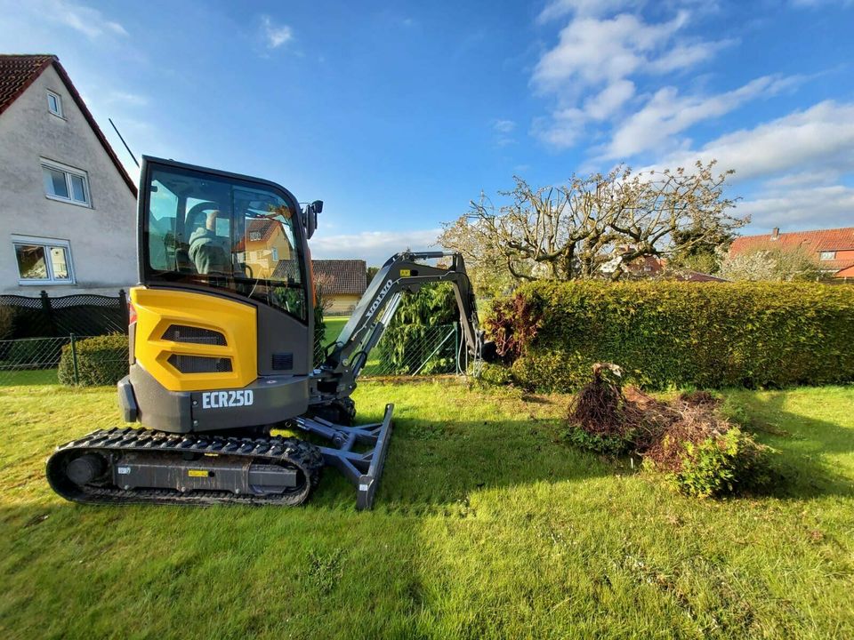 Minibagger zu vermieten 1,8t oder 2,5t *2021* Greifer, Baumaschine, Volvo Bagger in Schwalmstadt