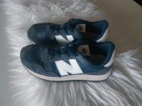 Turnschuhe Sneaker new balance Größe 35 Niedersachsen - Cuxhaven Vorschau