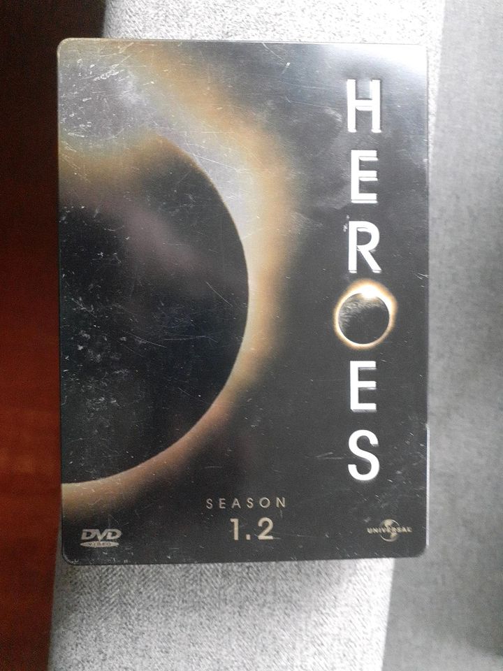 Heroes Staffel 1.1 & 1.2 DVD Steelbook in Rosengarten