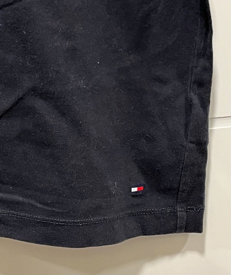 Tommy Hilfiger T-Shirt in schwarz , Größe XL in Stade