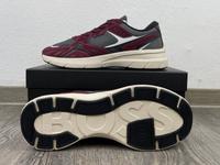 Hugo Boss Herren Schuhe Gr. 42 Rot Sneaker Lederschuhe Laufschuhe Hessen - Offenbach Vorschau