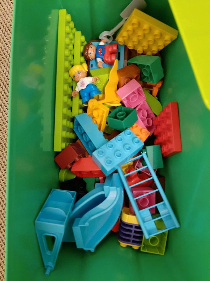 LEGO Duplo Spielplatz mit Box 10864 in Spalt