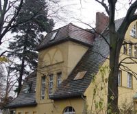 Mehrfamilienhaus mit teilweise Modernisierungsbedarf Berlin-Zehlendorf Berlin - Zehlendorf Vorschau