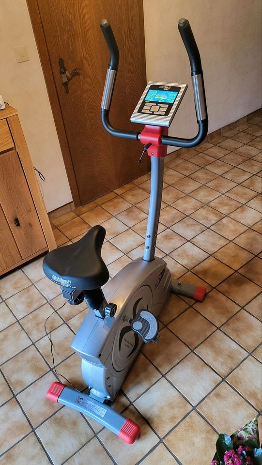 Heimtrainer Christopeit ET6 Ergometer Fahrrad in Isterberg