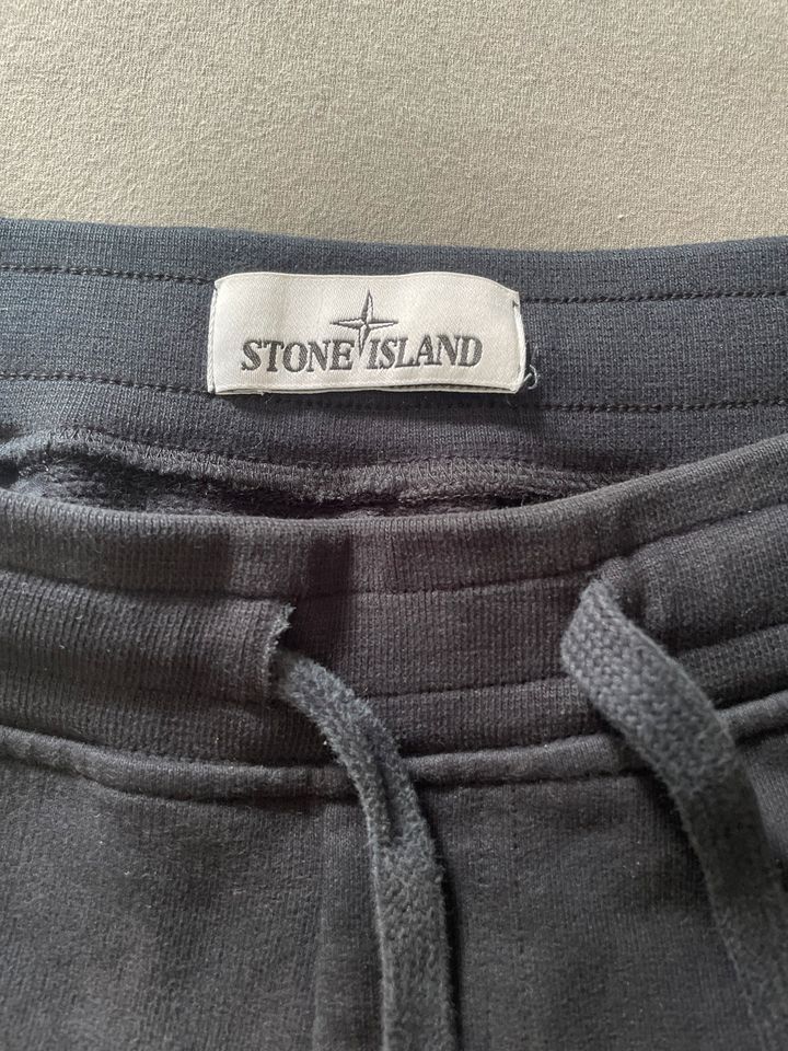 Stone Island Sporthose im Cargo-Stil in Eberbach