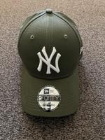 New Era Cap 9Forty oliv New York Yankees Mütze Hessen - Herborn Vorschau