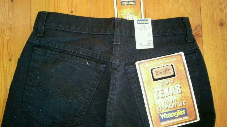 Jeans Dallas Wrangler Lee Esprit Lemmi Denim... gelb uvm in Rheurdt