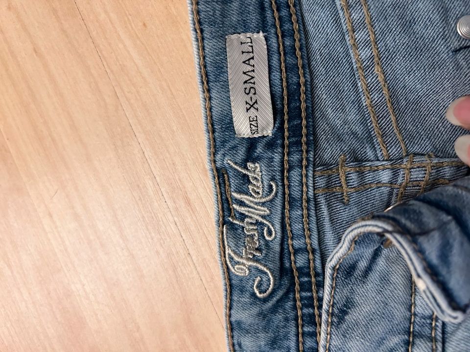 Kurze Jeans /Gr. S in Gunzenhausen