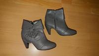 Stiefelette grau 39 Schleife Ankle Boots Stiefel Chemnitz - Zentrum Vorschau