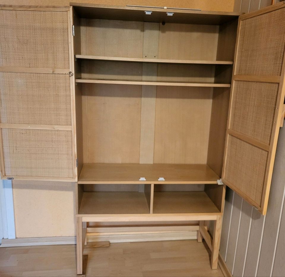 Kabinettschrank Tchibo in Storkow (Mark)