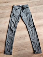 Jack & Jones Jeans Gr.28/34 Gr. 176 slim grau Schleswig-Holstein - Norderstedt Vorschau