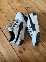 Puma Cali weiß schwarz gr.40 40,5 Damen NP 130€ Berlin - Lichtenberg Vorschau