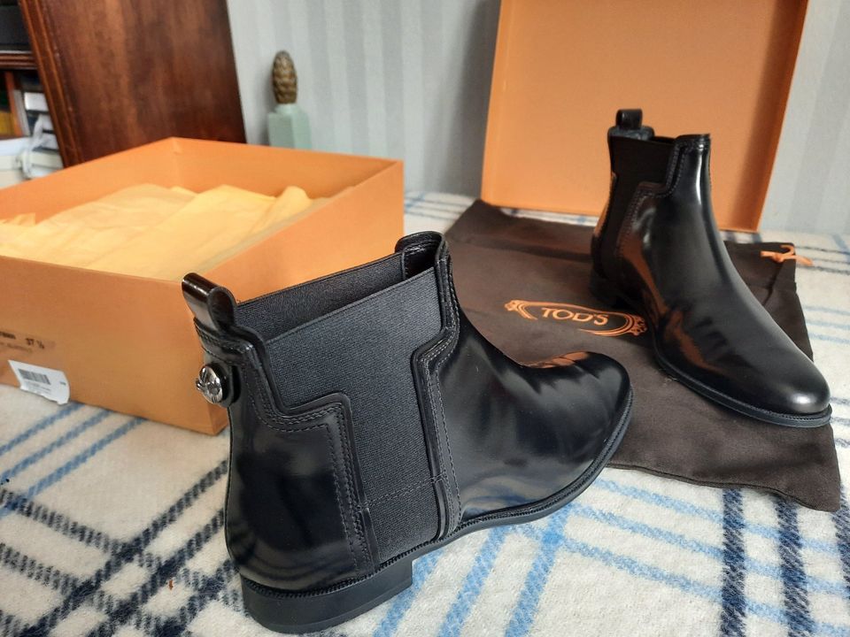 Chelsea Boots für Damen, Tod's, Gr. 37 1/2, neuwertig in München -  Bogenhausen | eBay Kleinanzeigen ist jetzt Kleinanzeigen