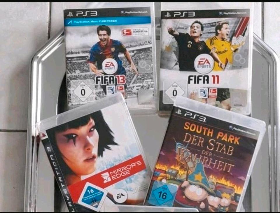 PS3 Spiele Play Station 3 FIFA 11  FIFA 13  South Park  Mirror's in Kamen