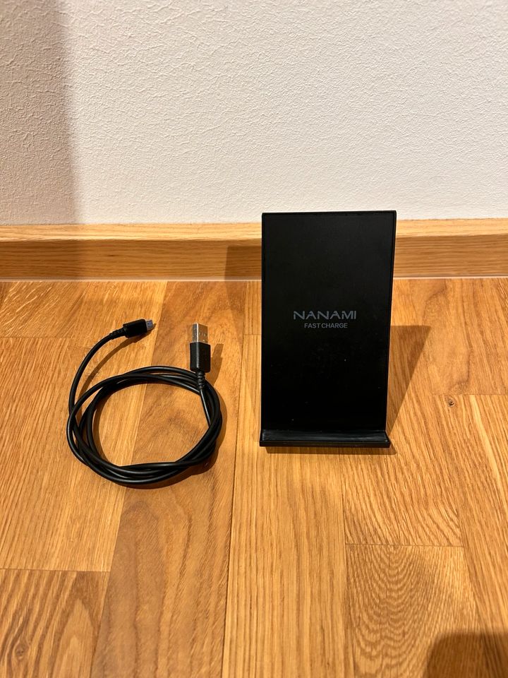 Nanami Fast Charge Schnellladegerät Wireless Charger in Bad Honnef