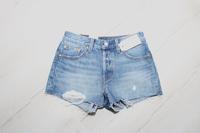 Levis Levi´s Shorts kurze Hose Jeansshorts Gr. 34 36 XS S blau Ne Nordrhein-Westfalen - Gelsenkirchen Vorschau