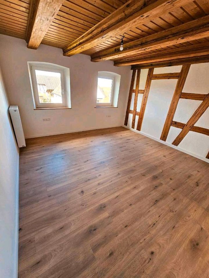 4,5 Zimmer Wohnung, 150 qm, Obergröningen in Eschach (bei Schwäbisch Gmünd)