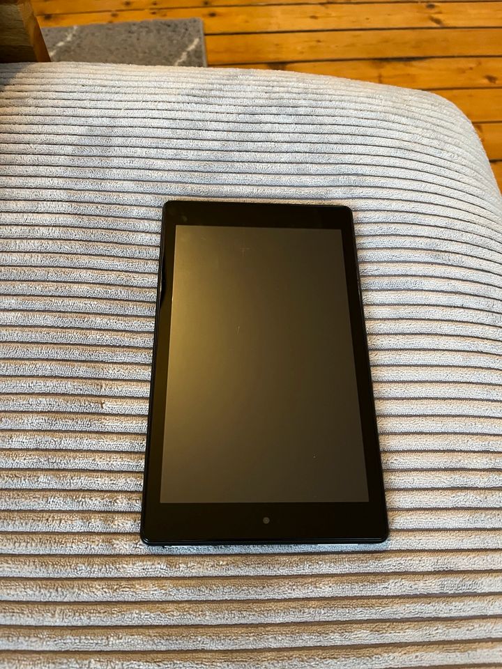 Amazon Fire HD 8 in Saarbrücken