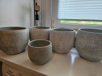 Übertopf beton , handmade von Mica, verschiedene Größen Nordrhein-Westfalen - Bestwig Vorschau