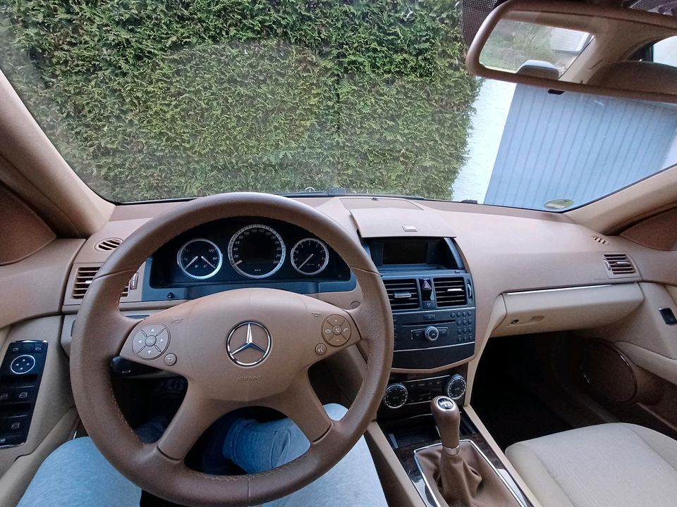 Mercedes c200 in Bretzfeld