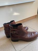 5th Avenue Stiefeletten braun Schuhe aus Schuhsammlung Gr. 39 Dresden - Bühlau/Weißer Hirsch Vorschau