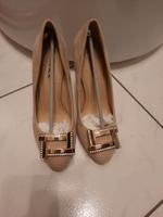 Verschiedene Damen High Heels Pumps Schuhe Gr.35 Hessen - Mengerskirchen Vorschau