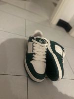 LLC  Sneaker Größe 45 Nordrhein-Westfalen - Plettenberg Vorschau