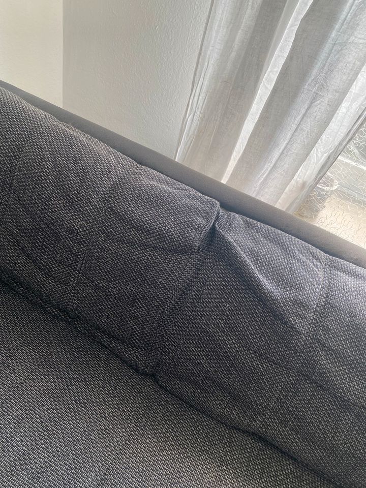 Sofa grau meliert von Höffner – NUR BIS 19.05 in Pinneberg