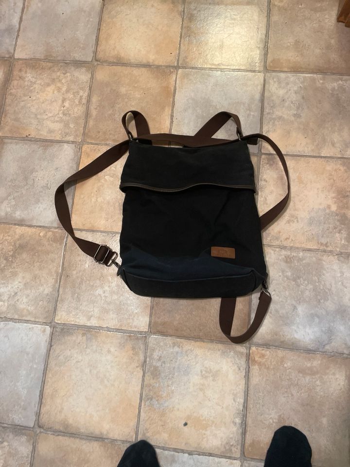 Tasche Rucksack Schwarz Braun Stoff in Frankfurt am Main