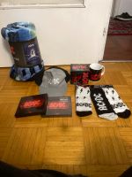 ACDC FAN SET Fleecedecke, Socken, CD, Tasse, Cap Schleswig-Holstein - Kaltenkirchen Vorschau