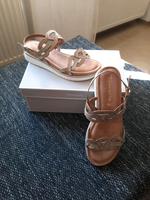 Damen  Schuhe  Tamaris  Gr.  38.   Nur  Abholung  ! Kr. Altötting - Altötting Vorschau