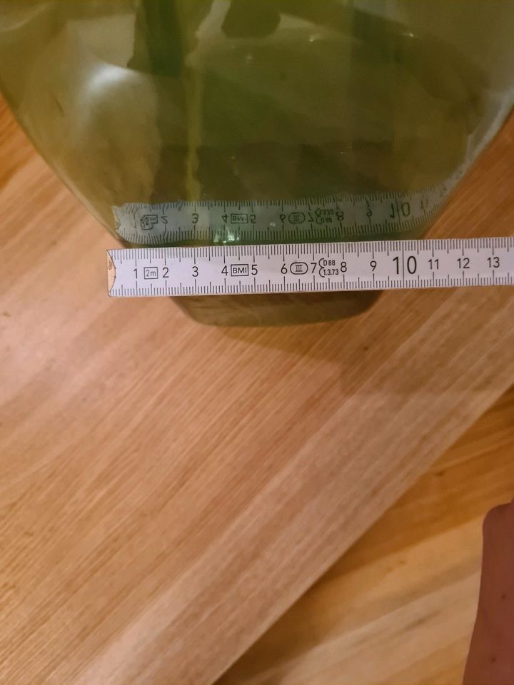Flaschenvase, grünes Glas, ca 51cm hoch, Vintage in Neuburg a.d. Donau