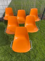 6 Vintage Chairs - stapelbar Bayern - Krailling Vorschau